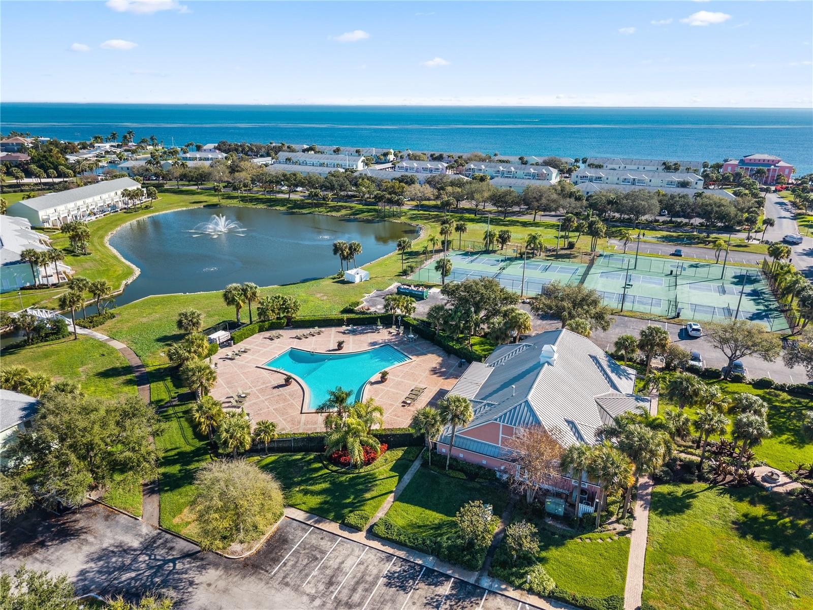 Image 35 of 41 For 4794 Cobia Drive Se C