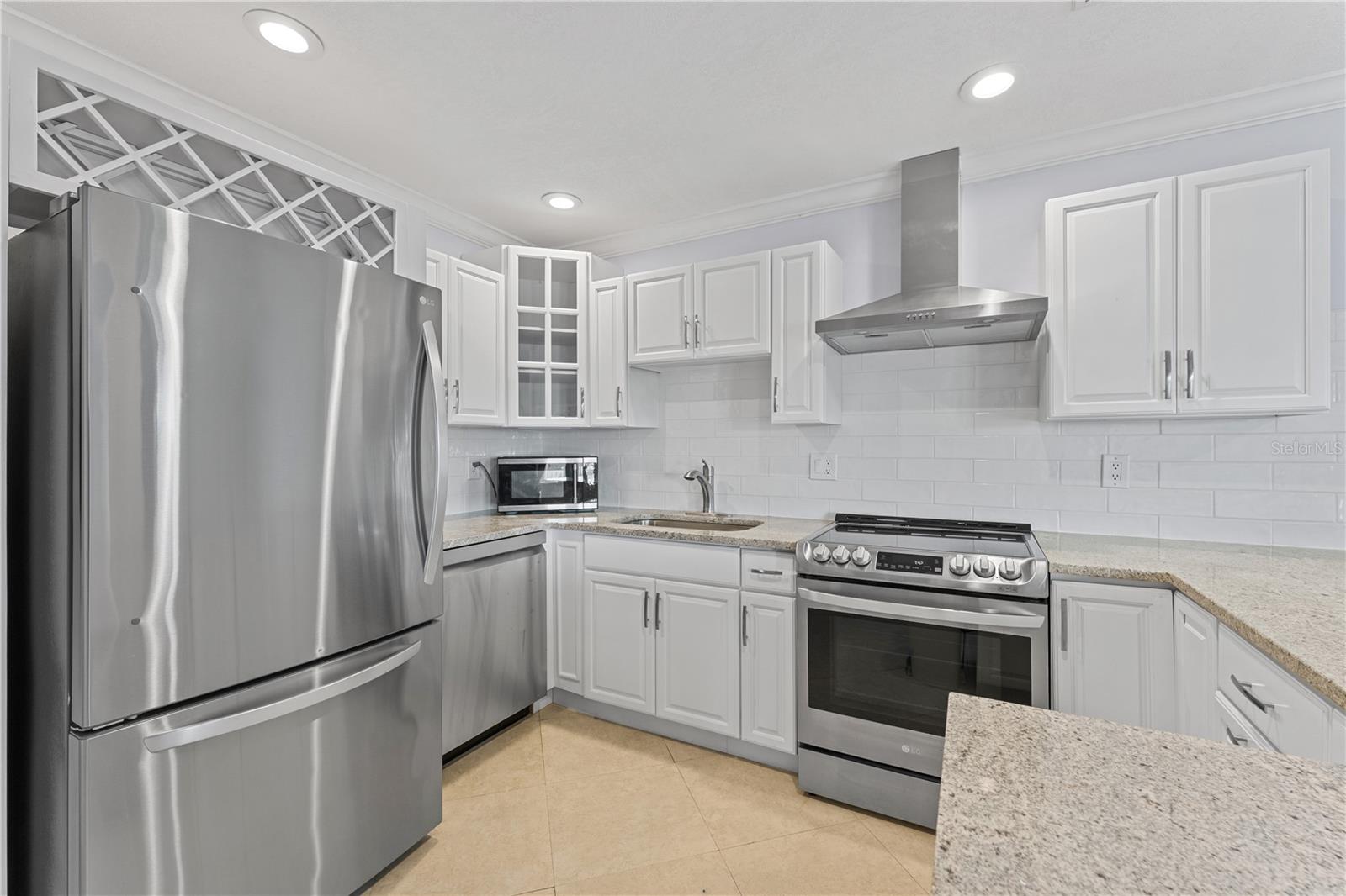 Image 9 of 41 For 4794 Cobia Drive Se C