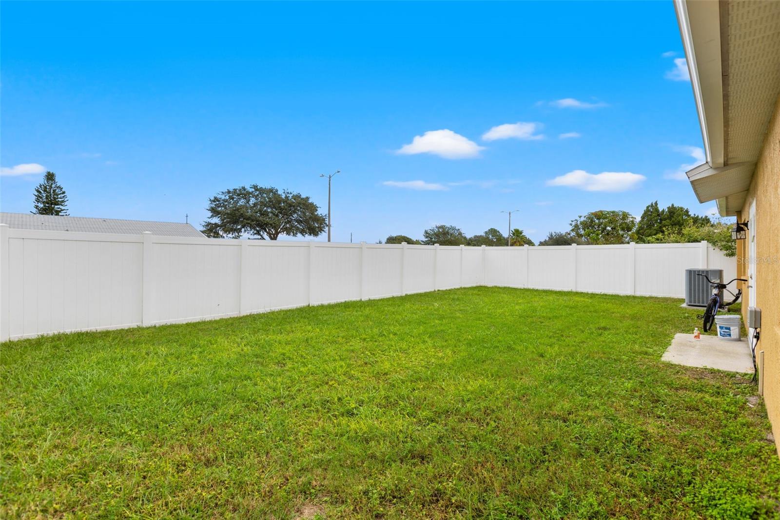 Image 21 of 31 For 12026 Cedarfield Drive