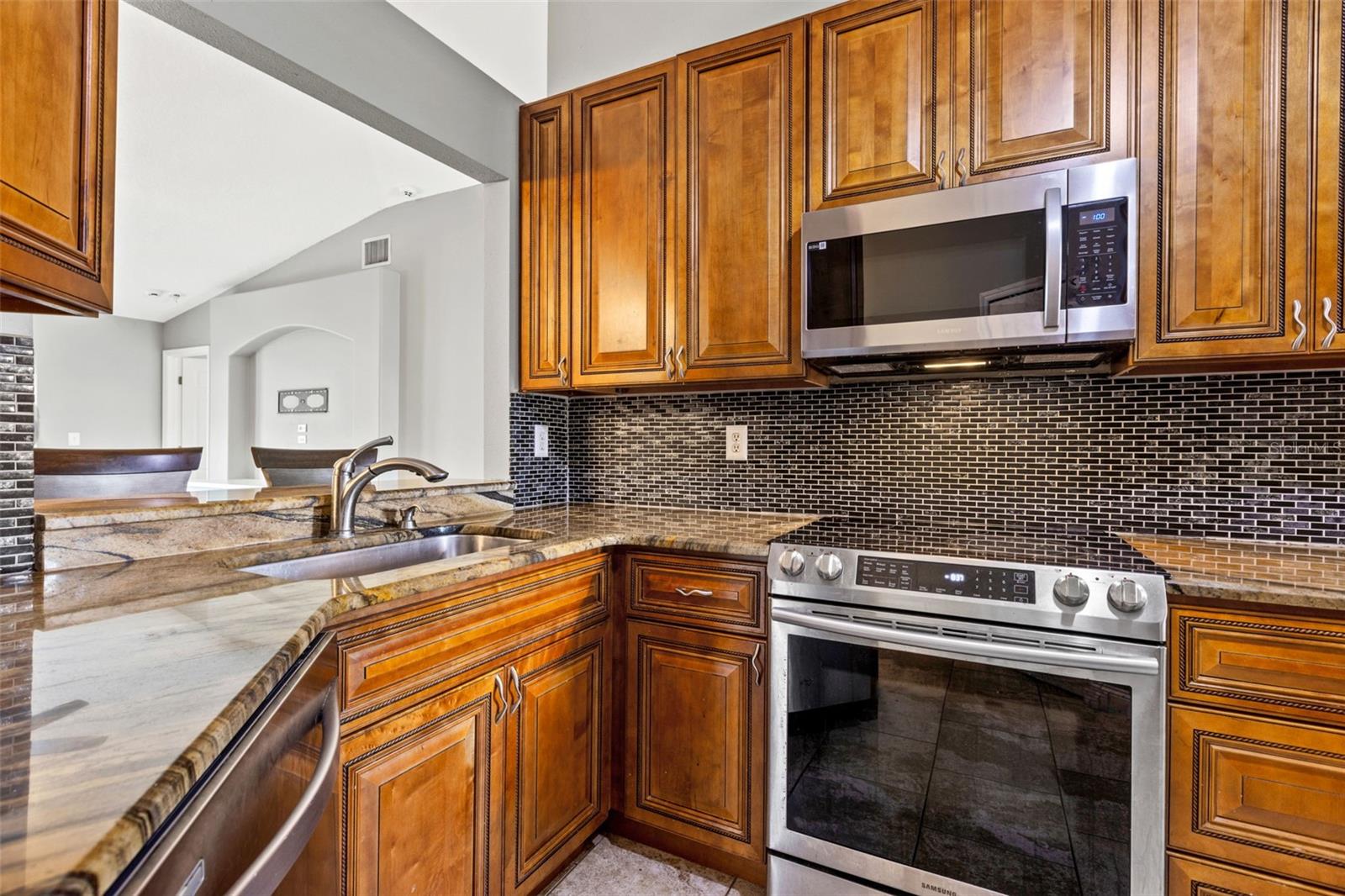 Image 8 of 31 For 12026 Cedarfield Drive