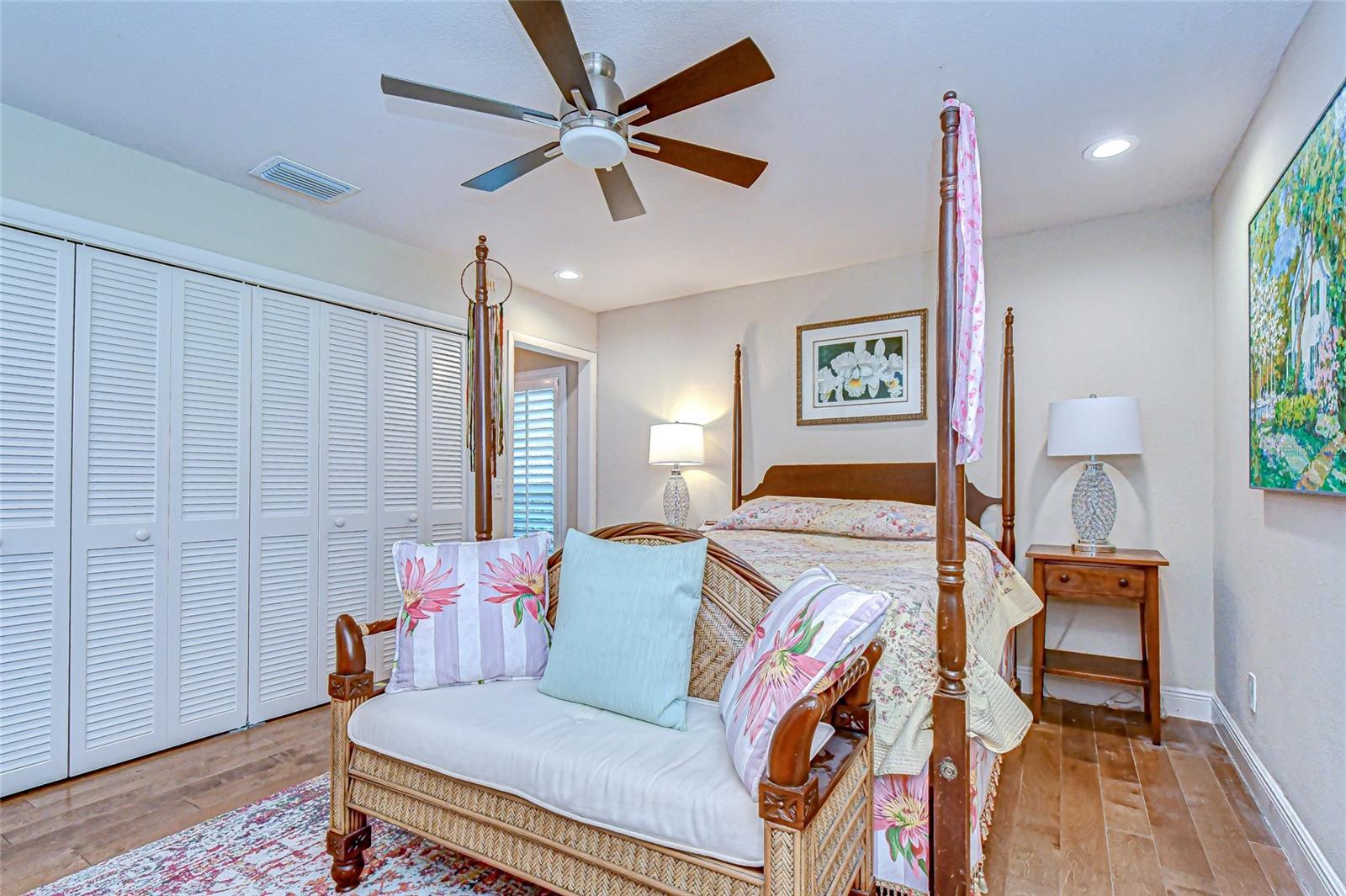 Image 12 of 13 For 10901 Juniperus Place