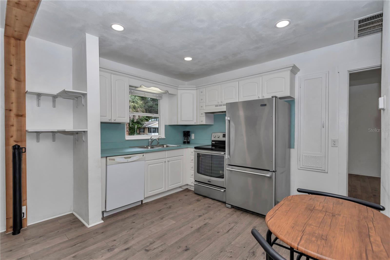 Image 13 of 28 For 12385 135th Court