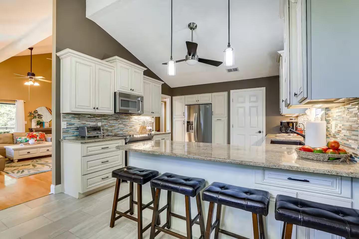 Image 19 of 64 For 13837 76th Avenue