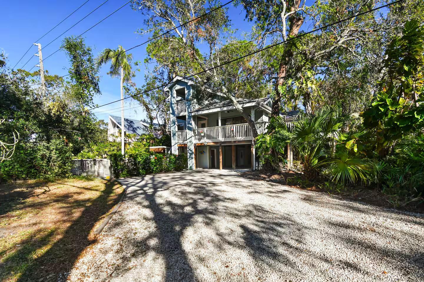 Image 3 of 64 For 13837 76th Avenue