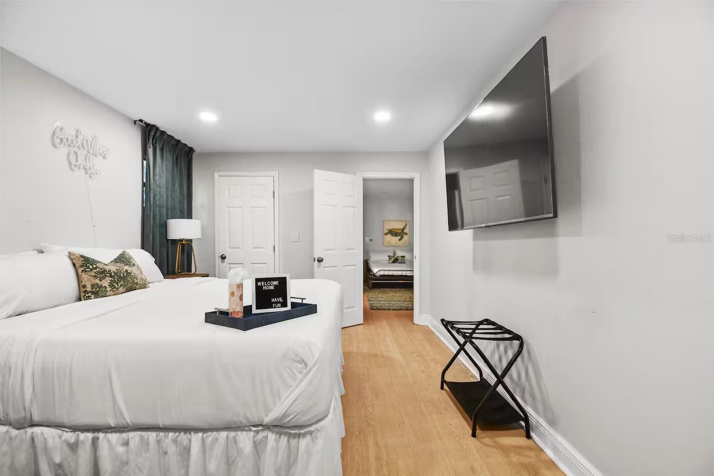 Image 33 of 64 For 13837 76th Avenue