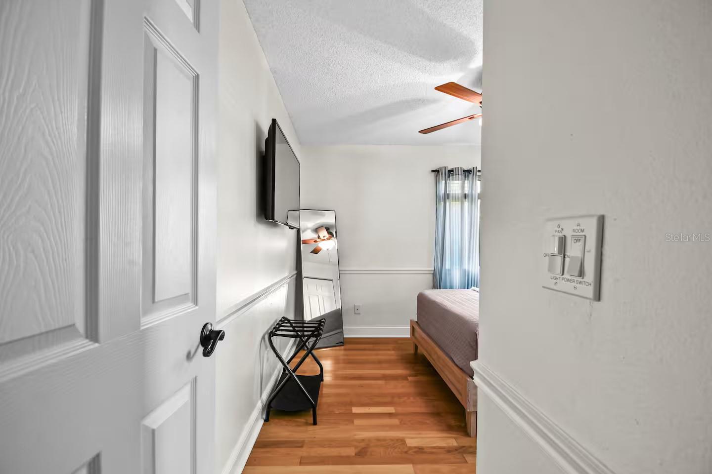 Image 46 of 64 For 13837 76th Avenue