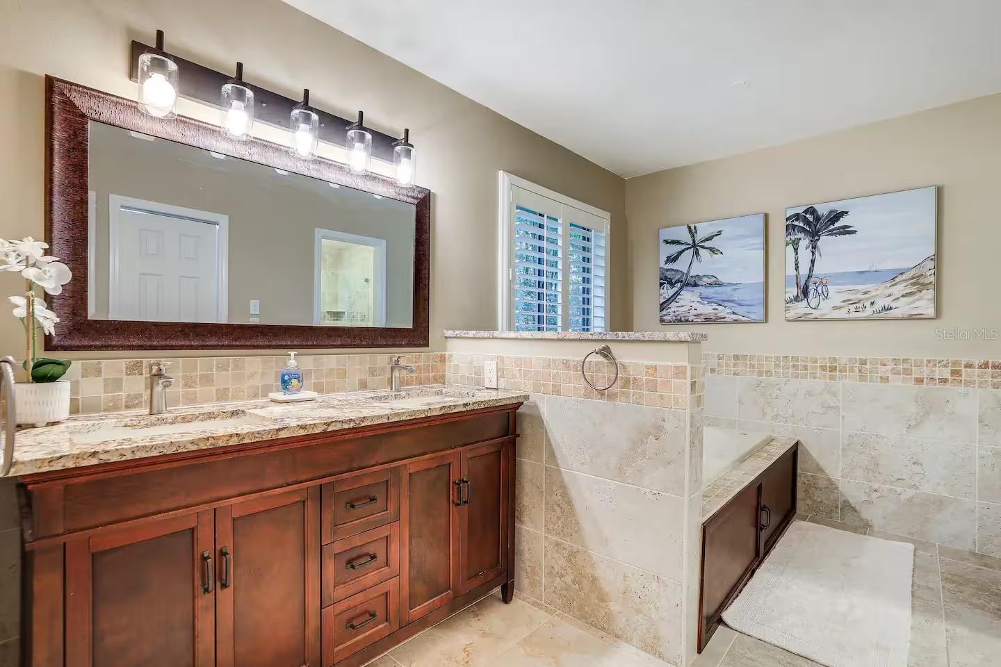 Image 49 of 64 For 13837 76th Avenue