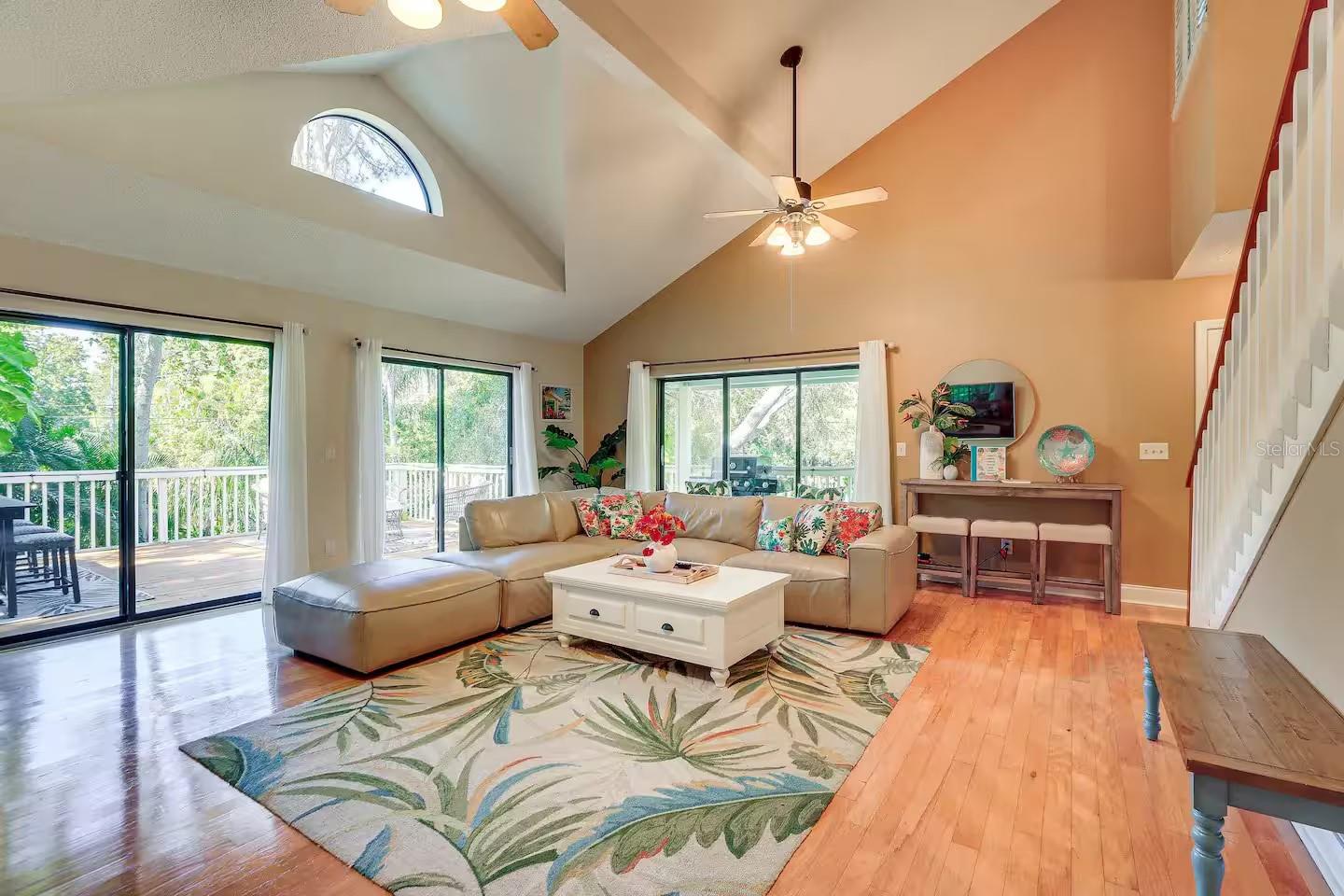 Image 8 of 64 For 13837 76th Avenue