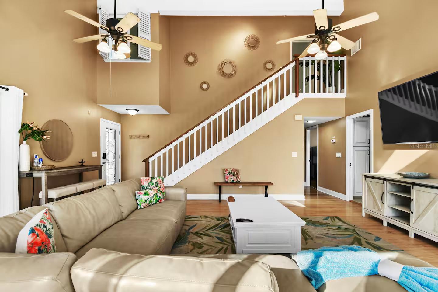 Image 9 of 64 For 13837 76th Avenue