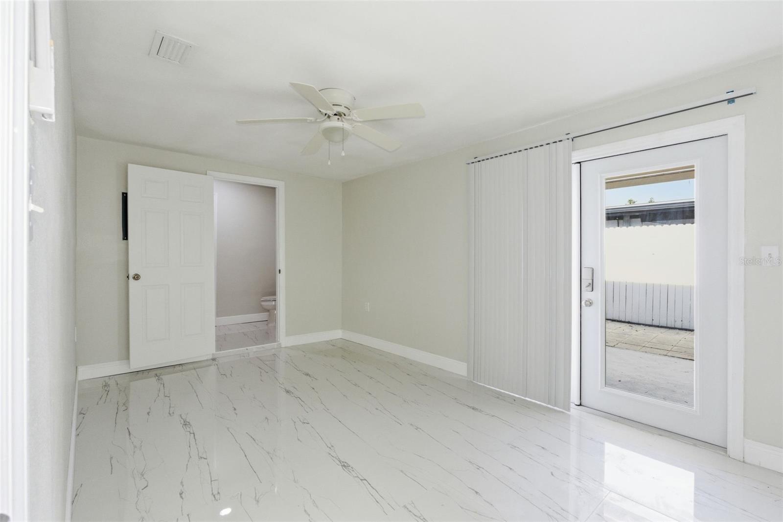 Image 28 of 49 For 318 Country Club Drive