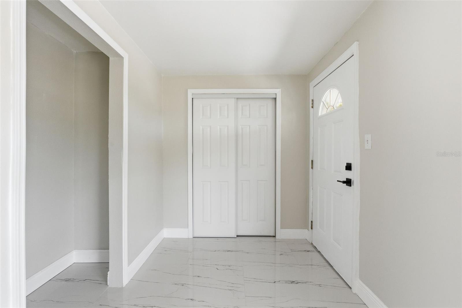 Image 8 of 49 For 318 Country Club Drive