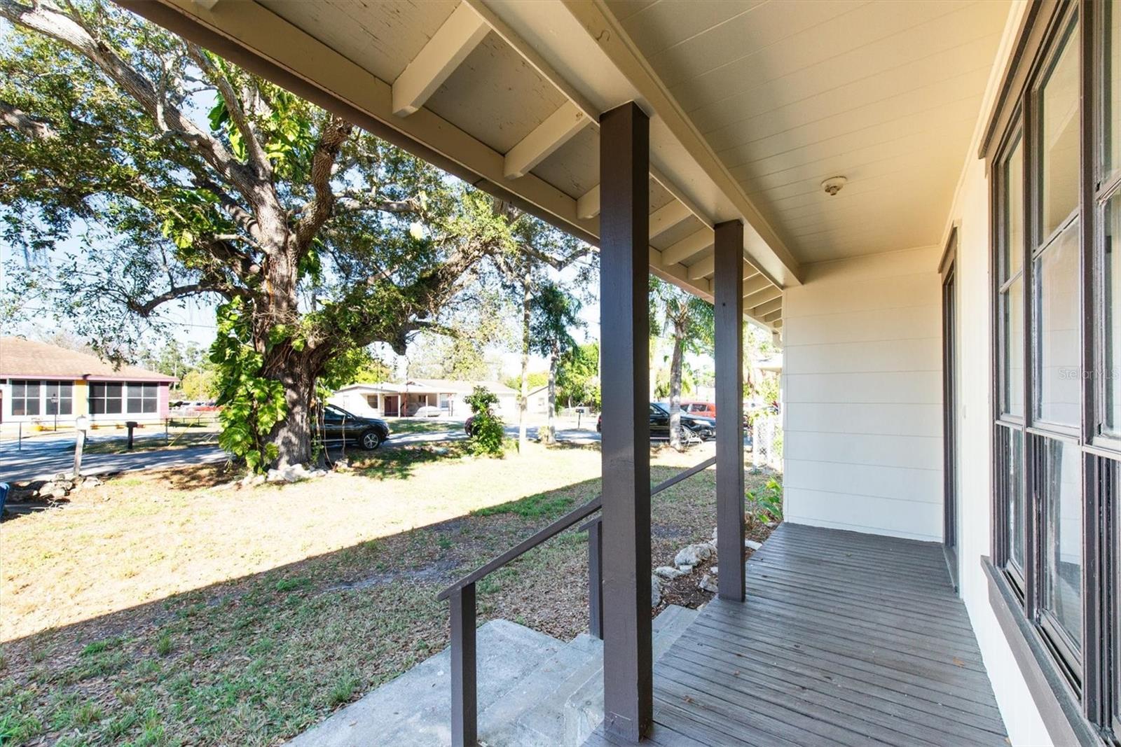 Image 2 of 25 For 1607 18th Street E