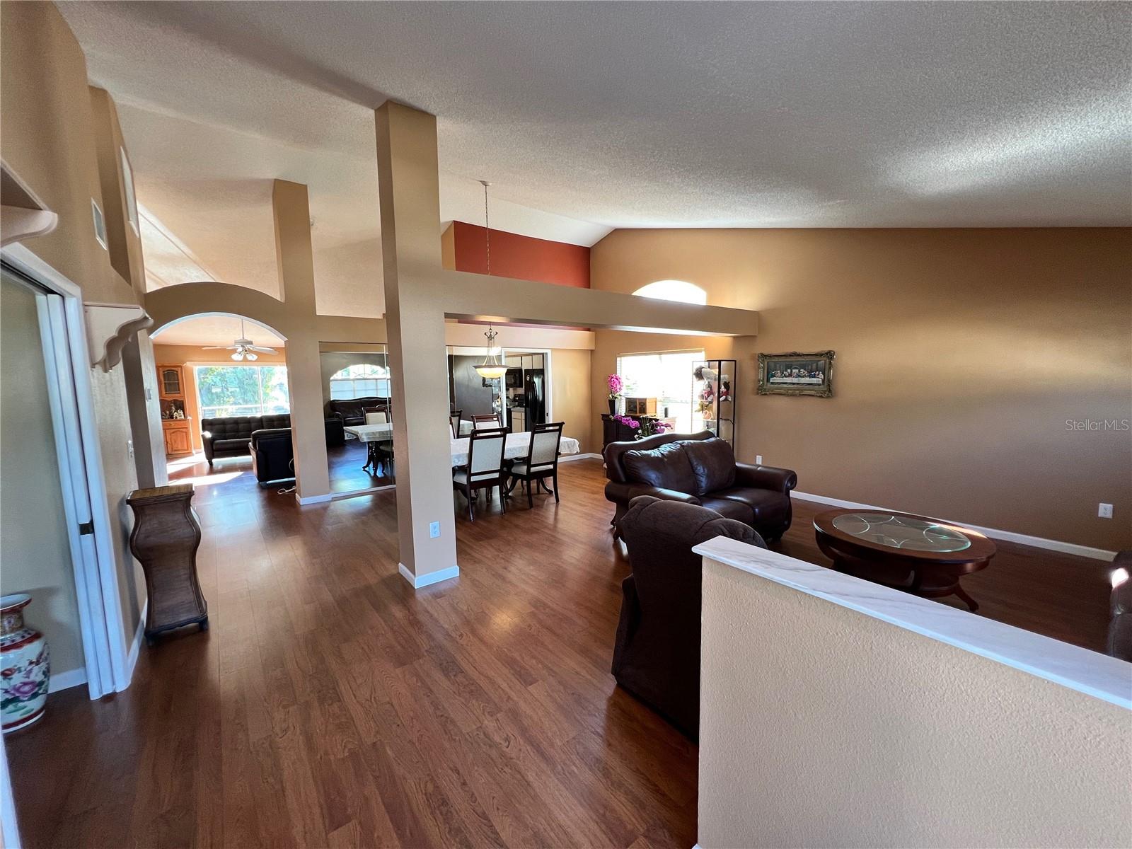 Image 10 of 54 For 11418 Glenmont Drive