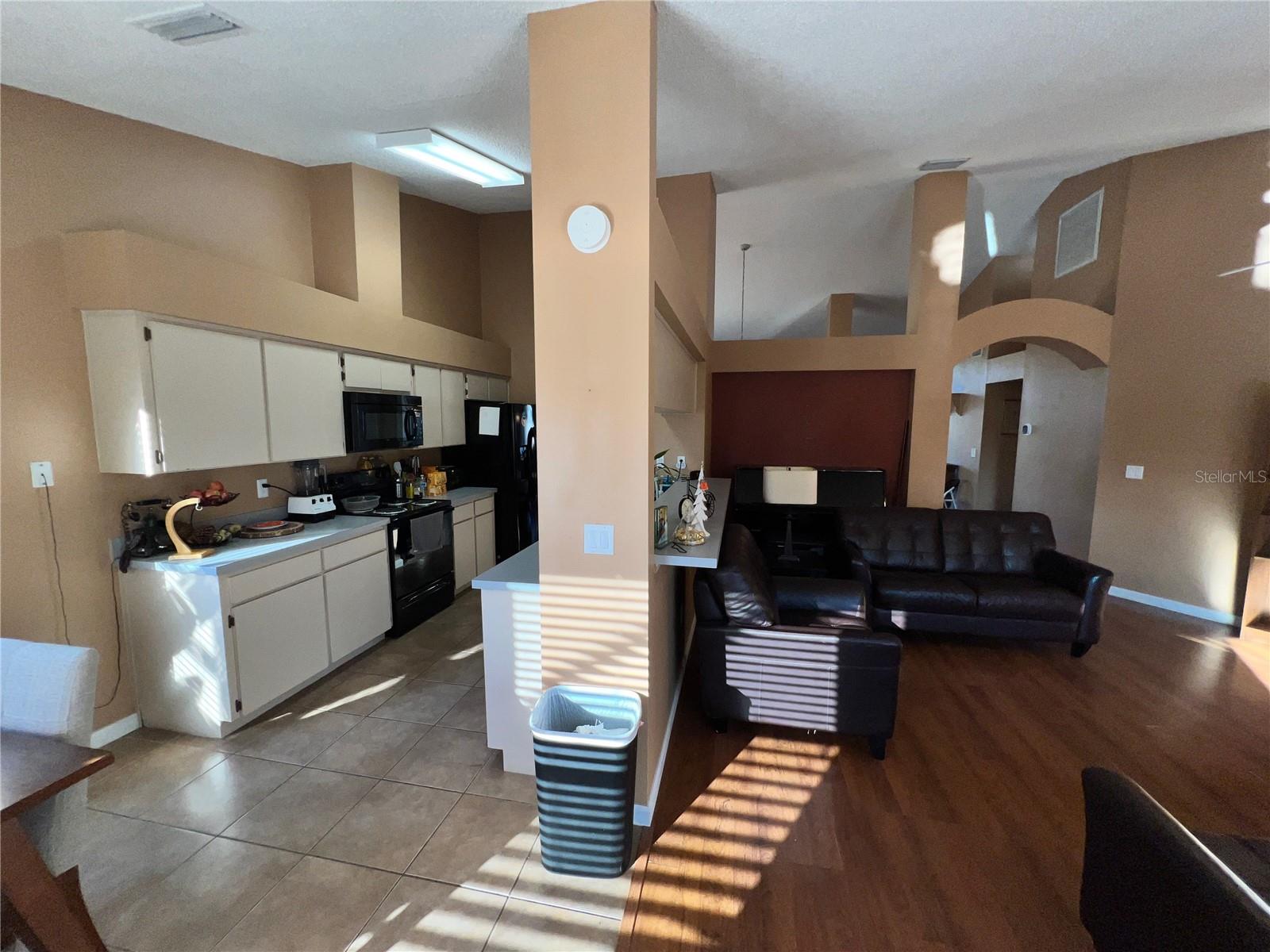 Image 27 of 54 For 11418 Glenmont Drive