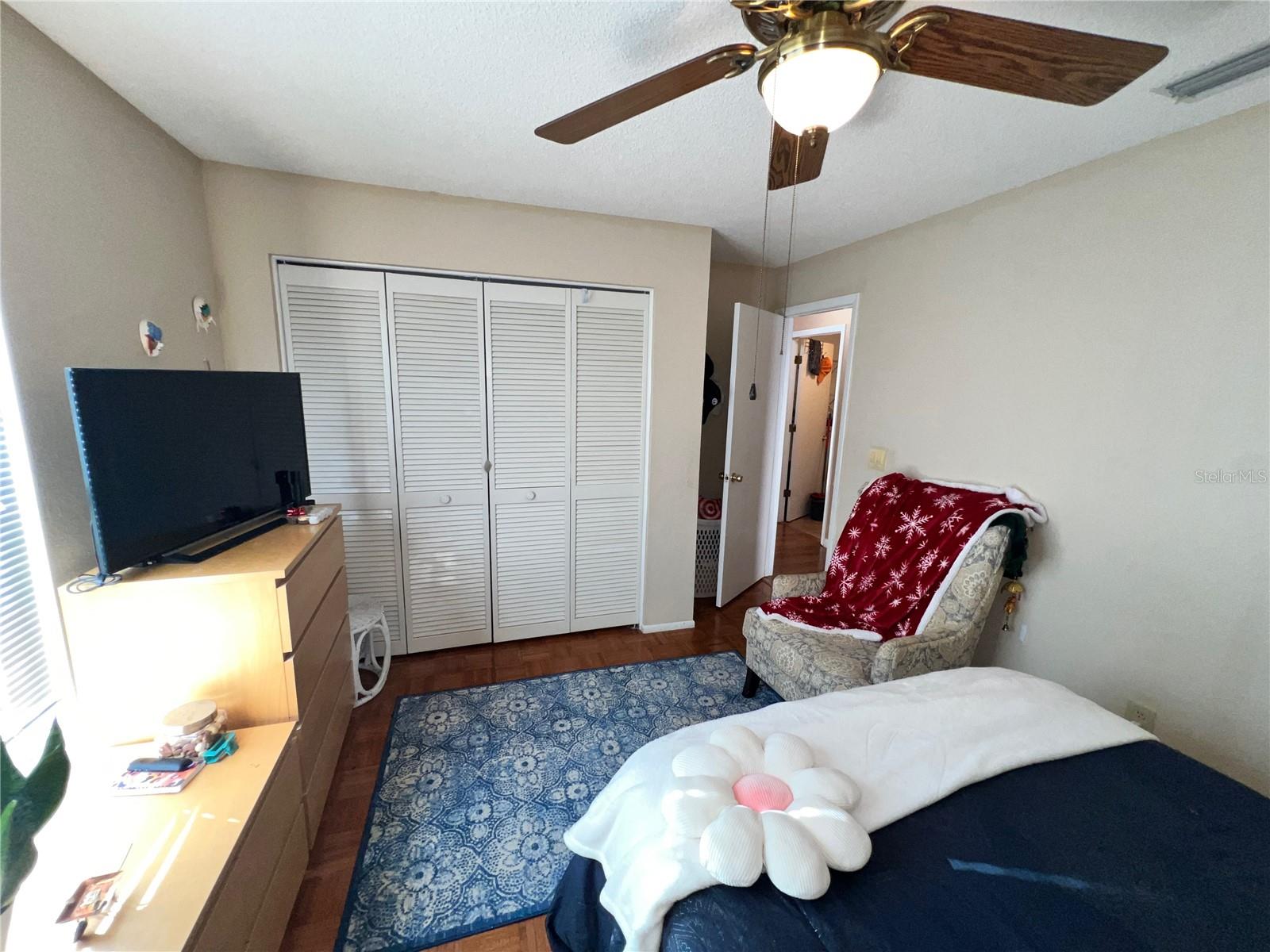 Image 38 of 54 For 11418 Glenmont Drive