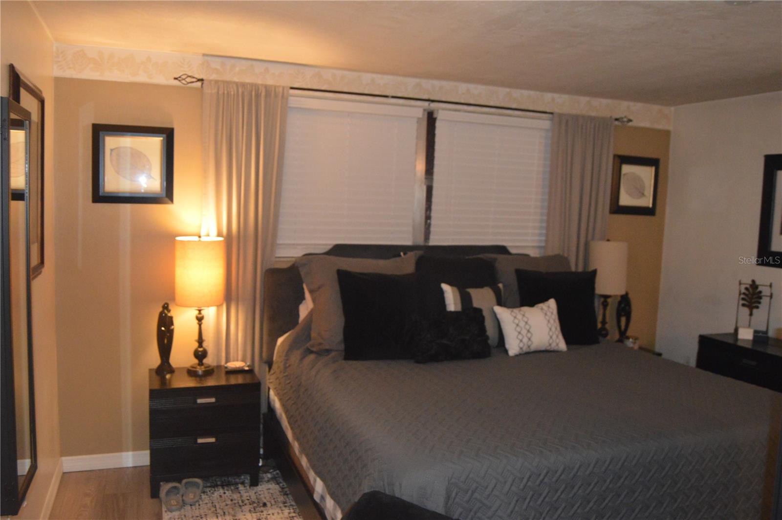 Image 27 of 44 For 10126 Hoop Court