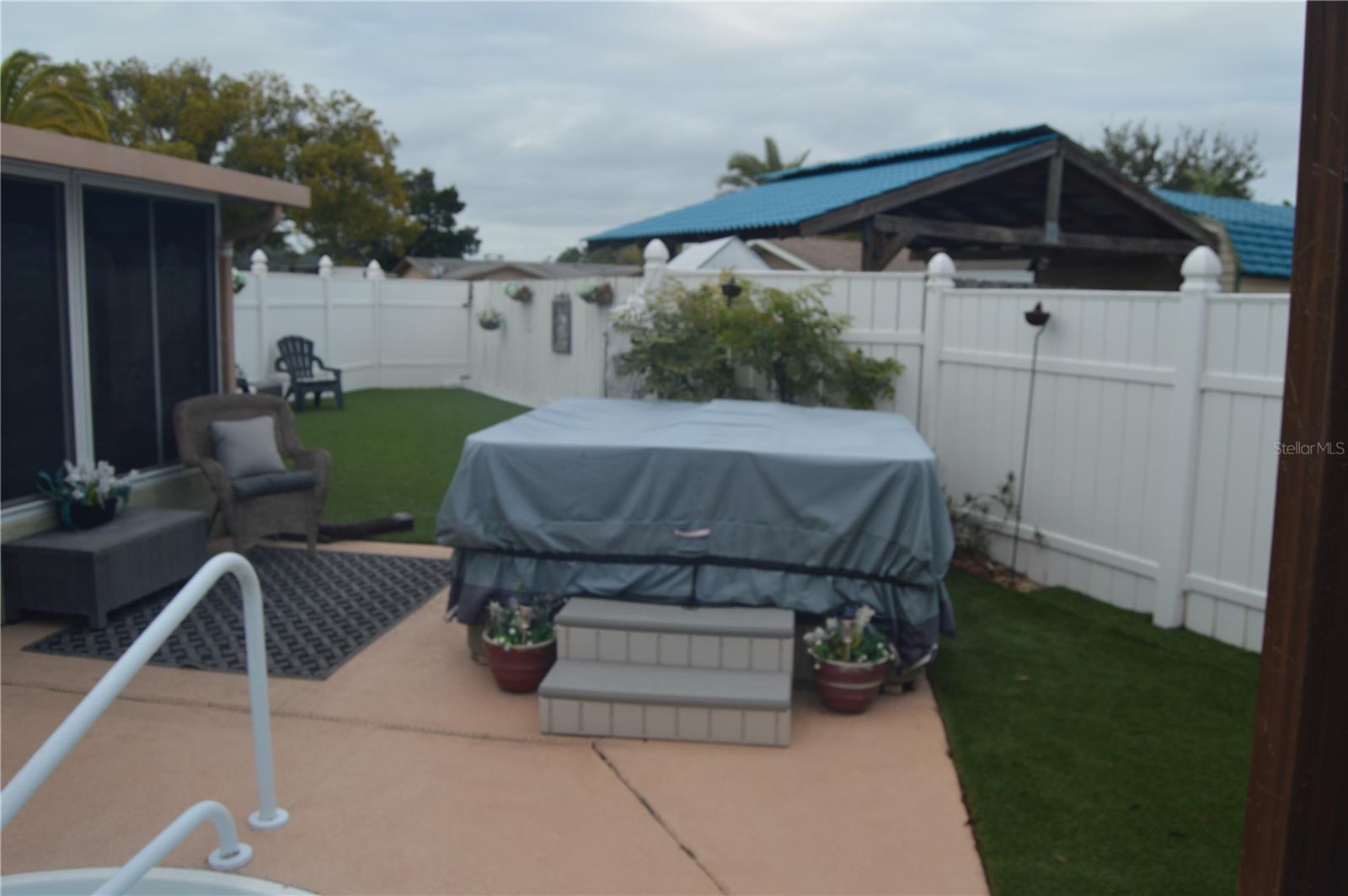 Image 33 of 44 For 10126 Hoop Court