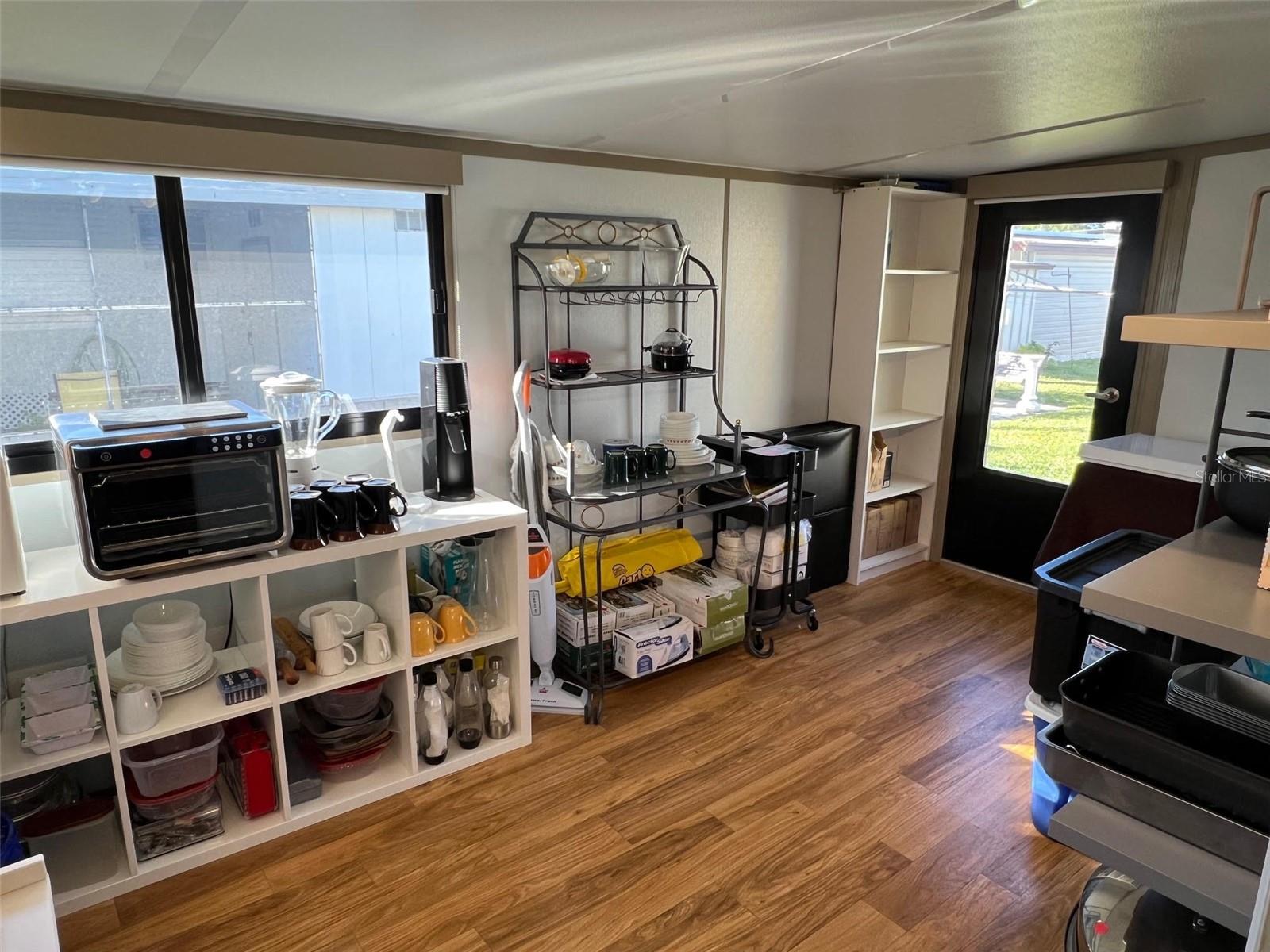 Image 15 of 29 For 11300 124th Avenue 70