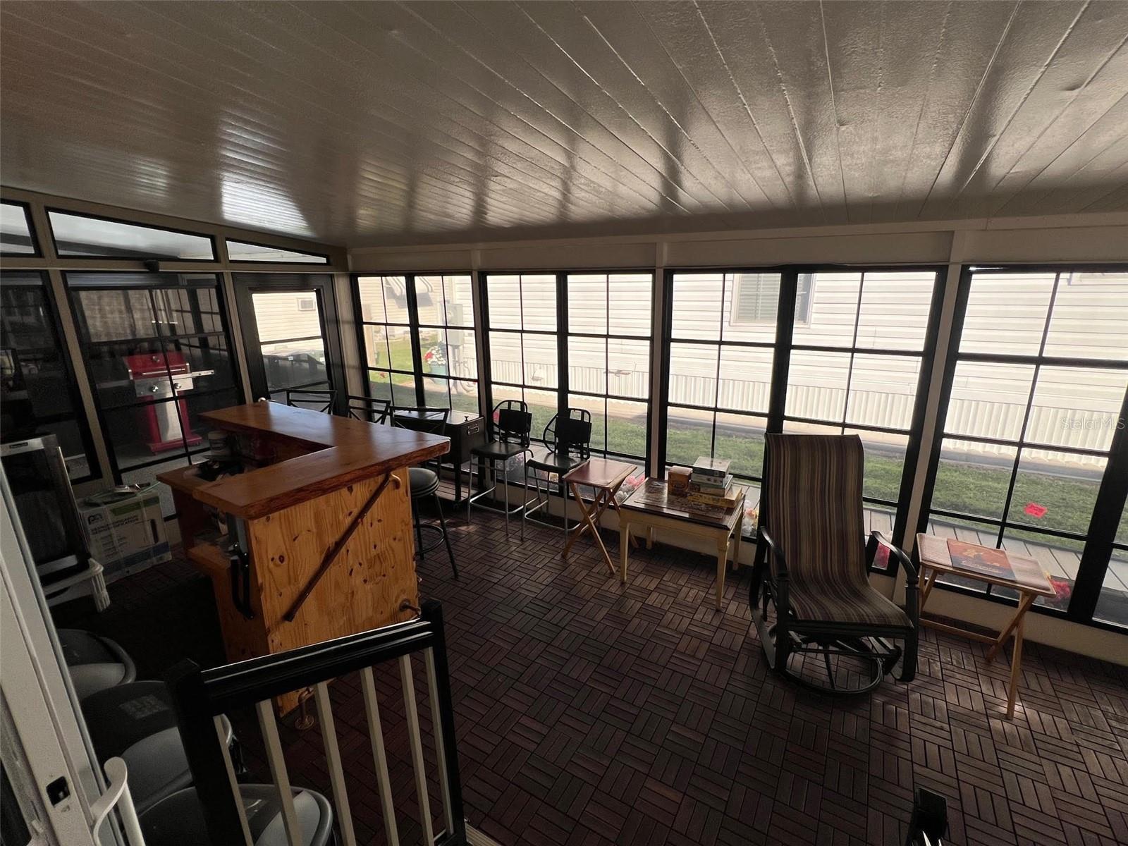 Image 7 of 29 For 11300 124th Avenue 70