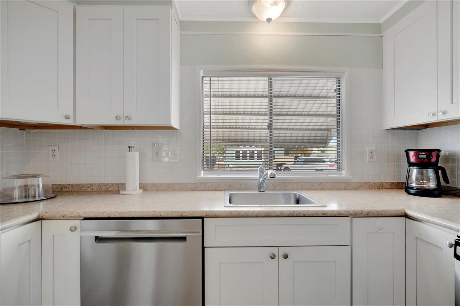 Image 5 of 35 For 110 Saint Lucia Loop