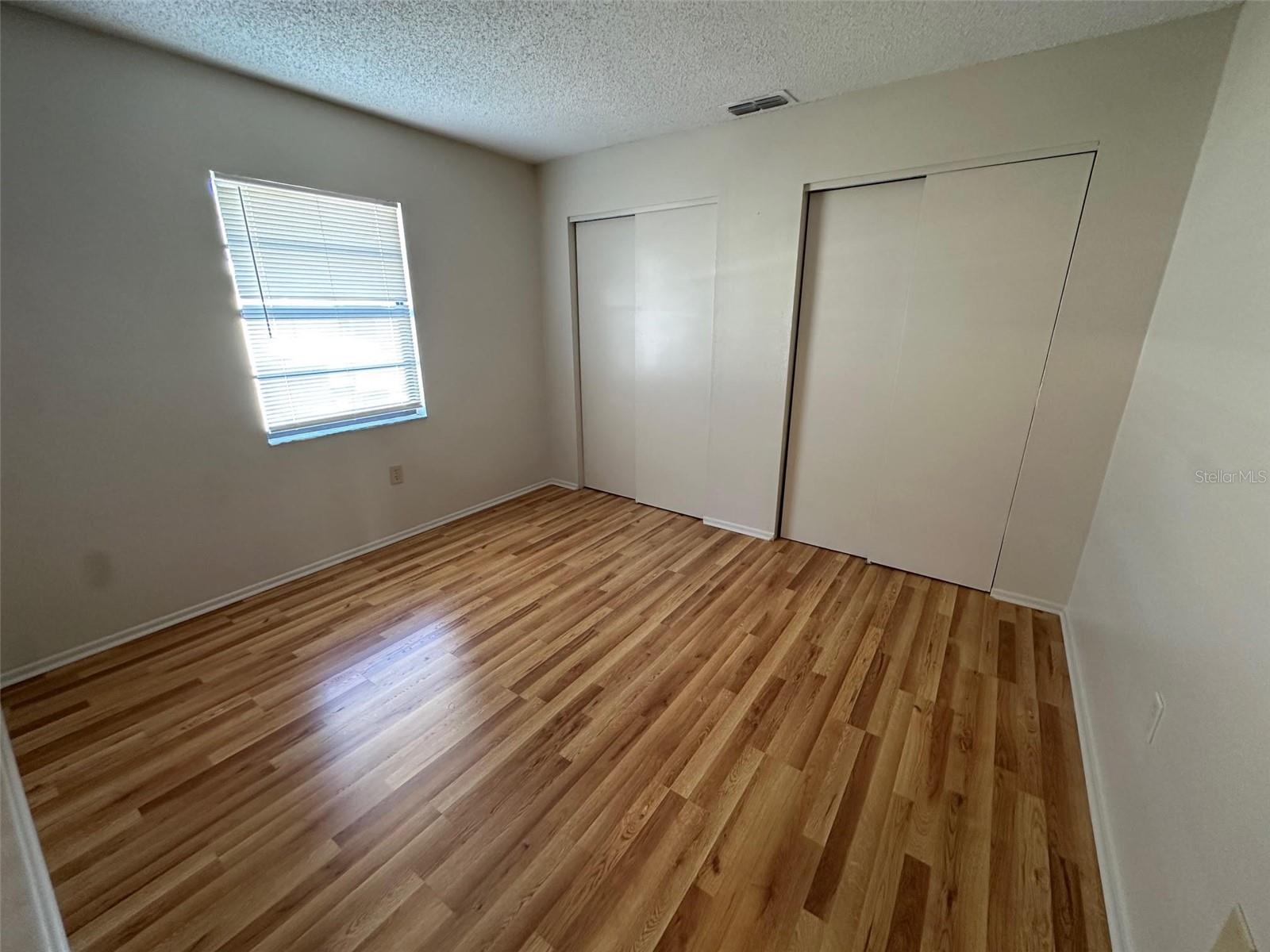 Image 22 of 37 For 5101 Elwood Road