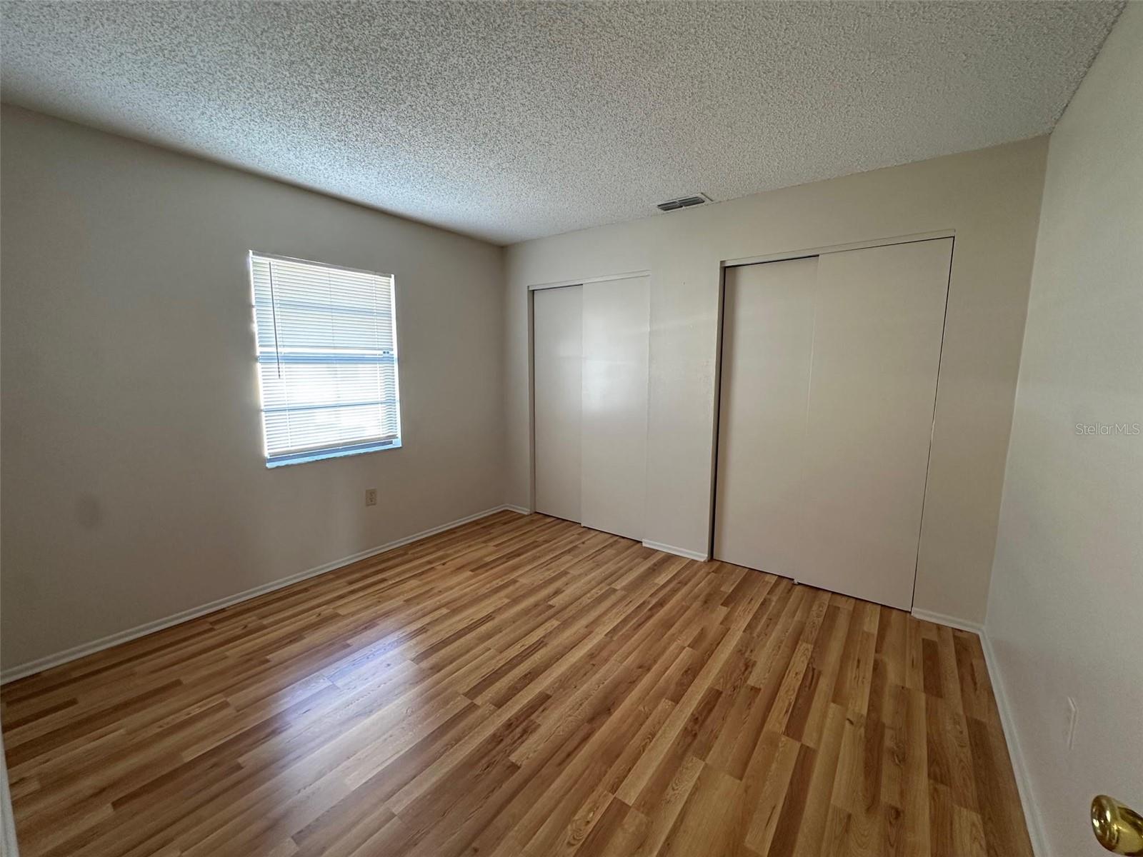 Image 24 of 37 For 5101 Elwood Road