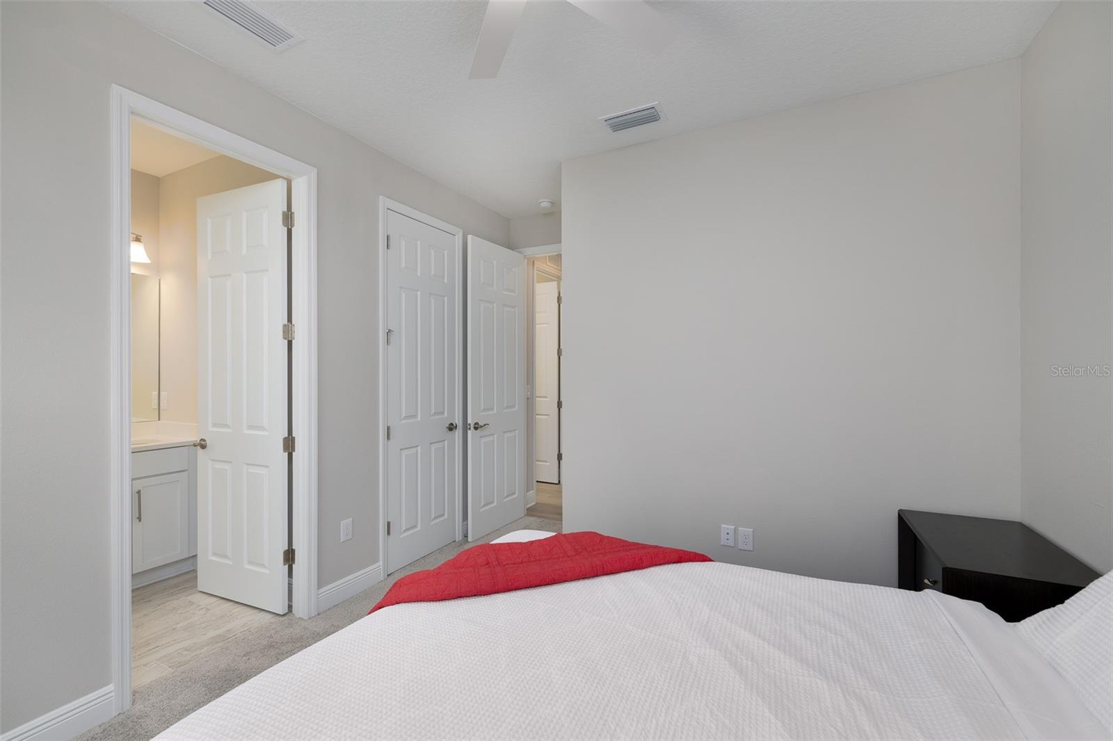 Image 20 of 53 For 13419 Heartwood Way