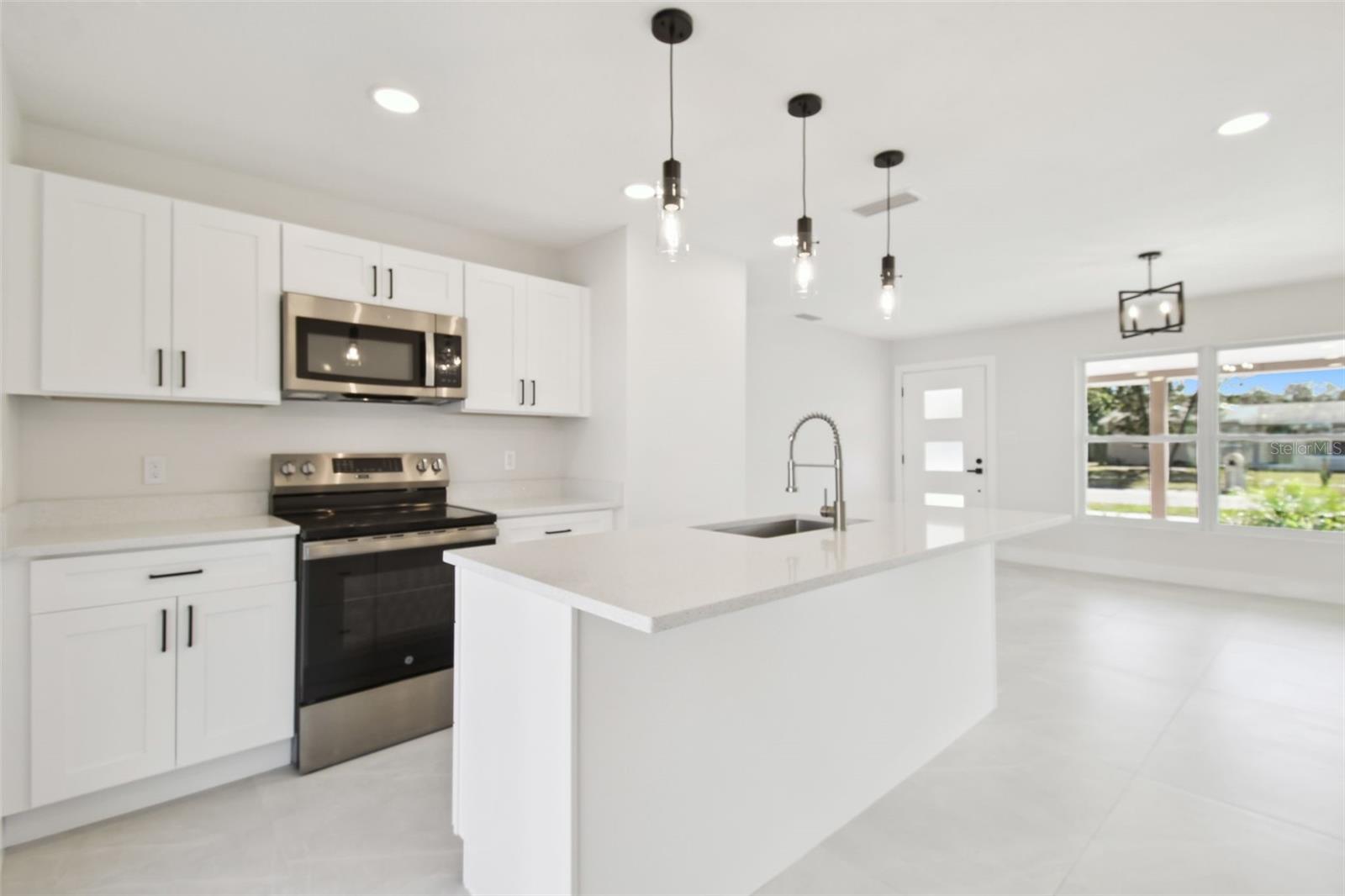 Image 12 of 60 For 4715 Wisconsin Avenue