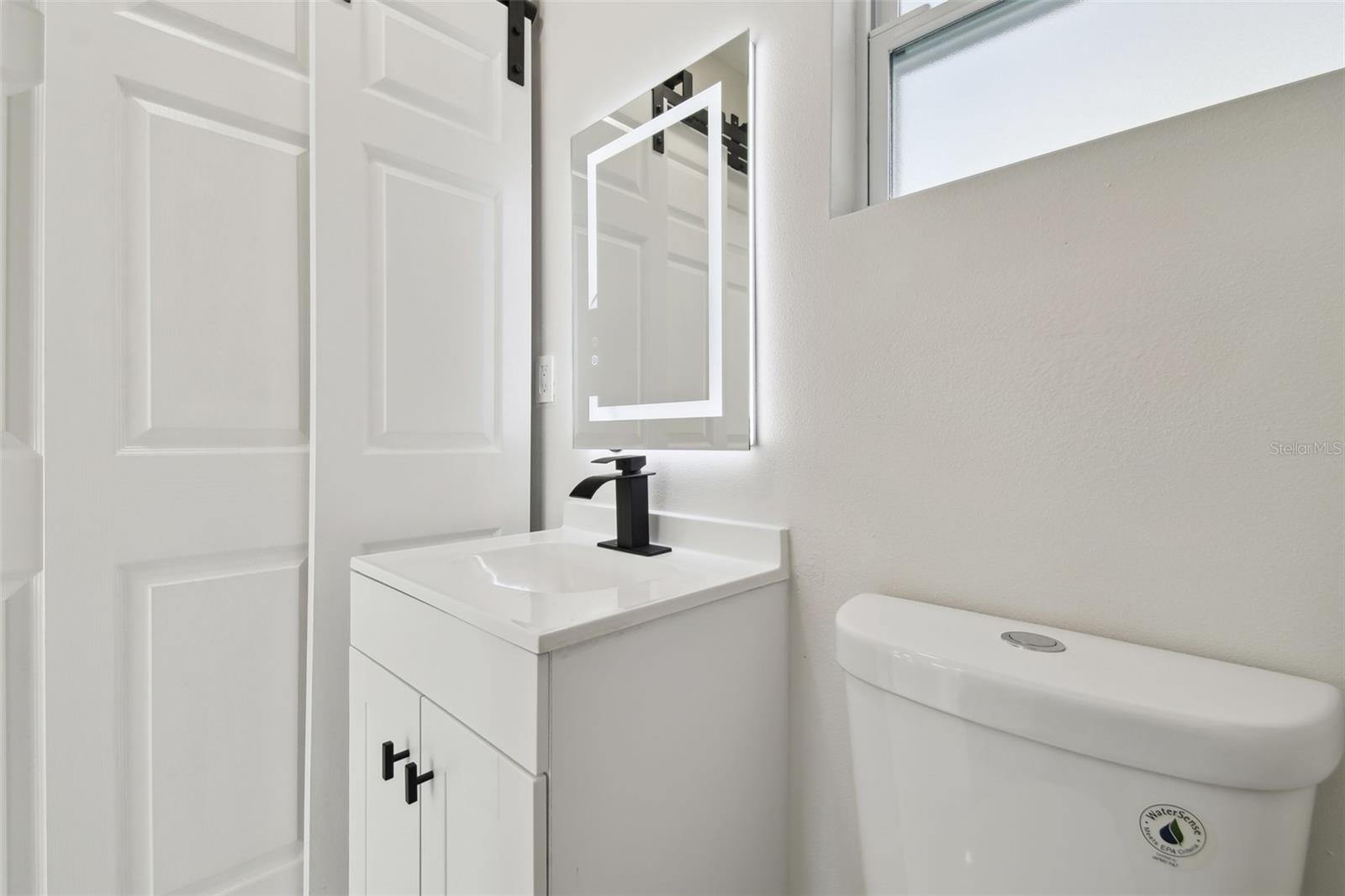 Image 21 of 60 For 4715 Wisconsin Avenue