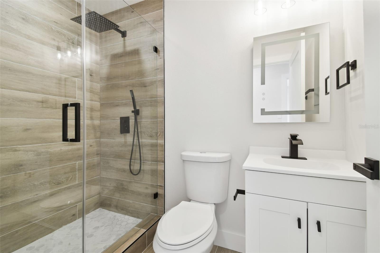 Image 30 of 60 For 4715 Wisconsin Avenue