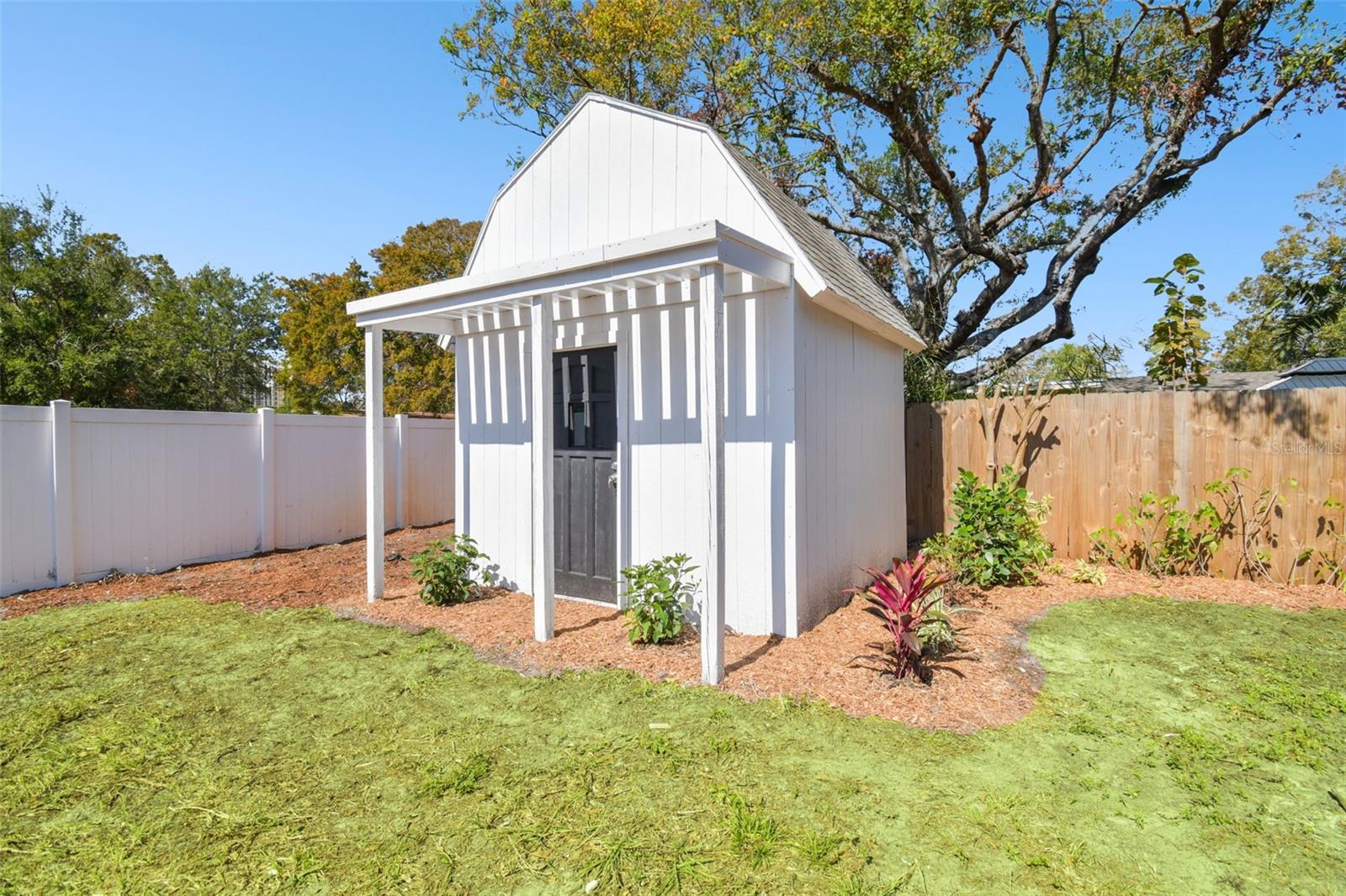 Image 34 of 60 For 4715 Wisconsin Avenue