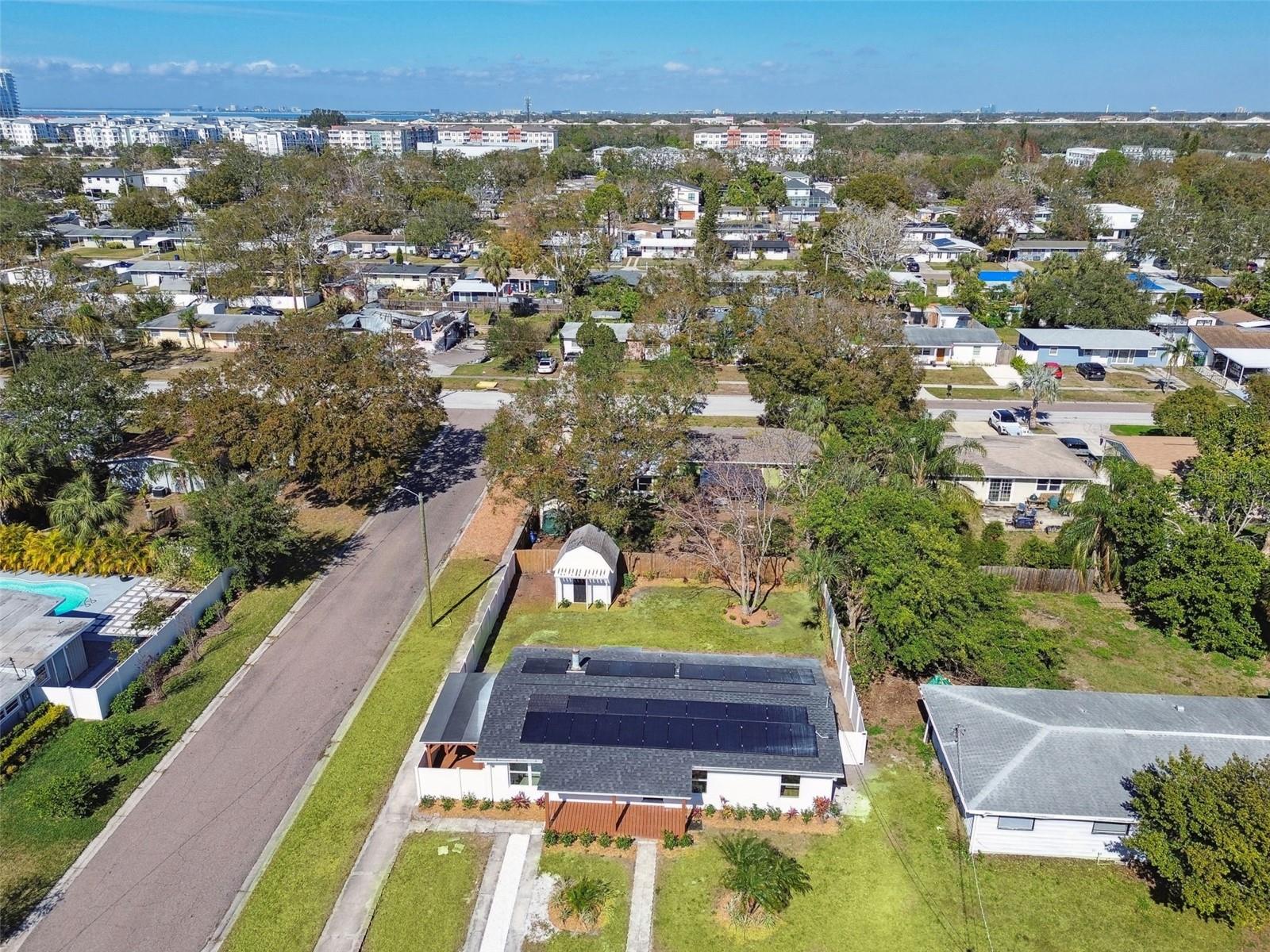 Image 52 of 60 For 4715 Wisconsin Avenue