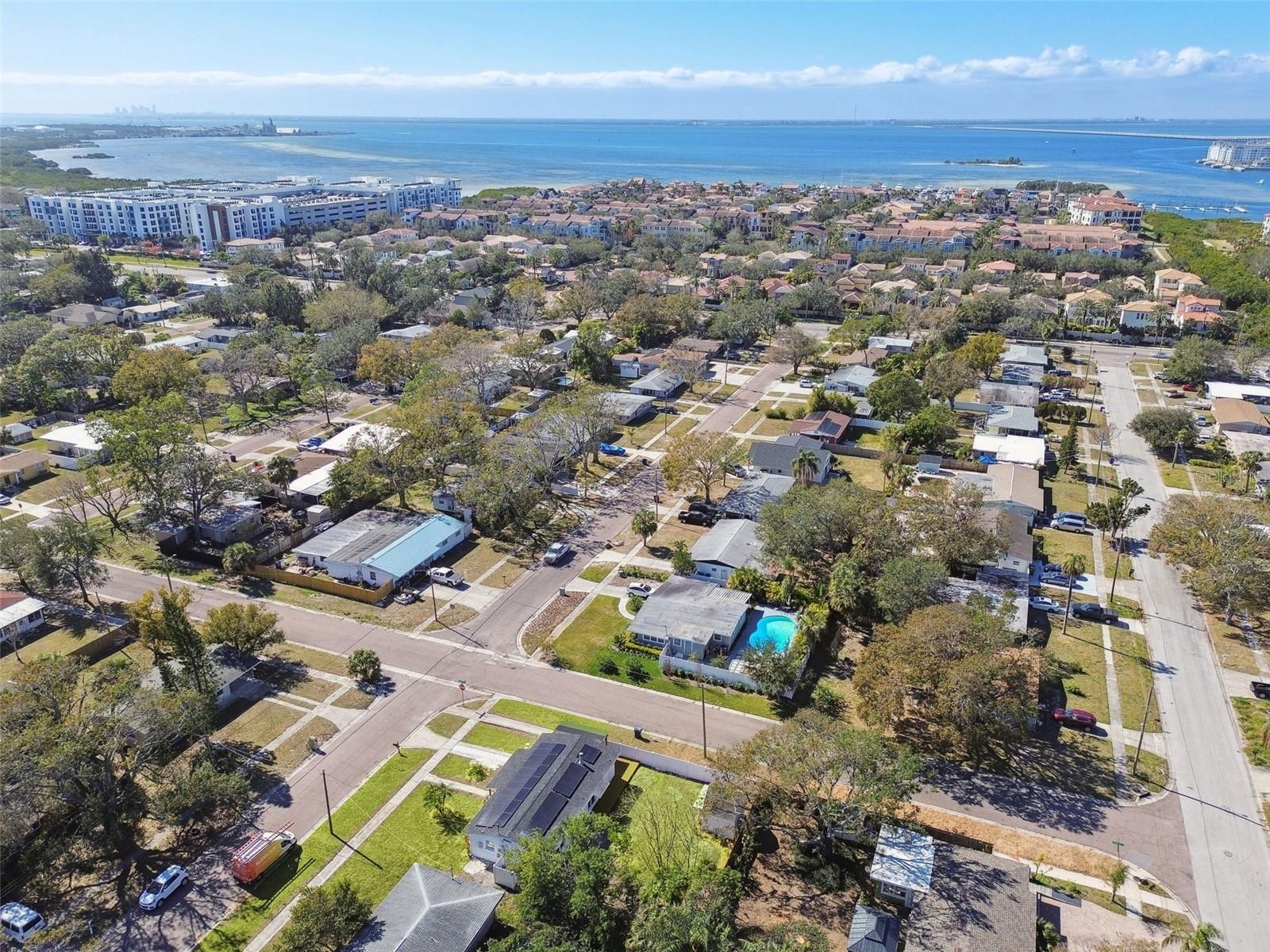 Image 58 of 60 For 4715 Wisconsin Avenue