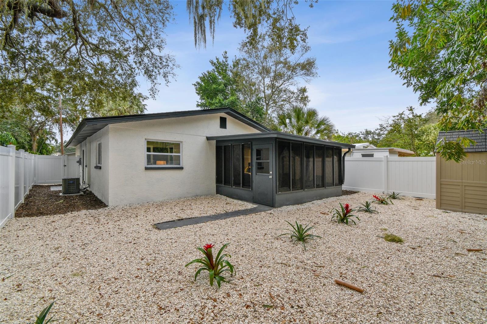 Image 38 of 51 For 2408 50th Street S