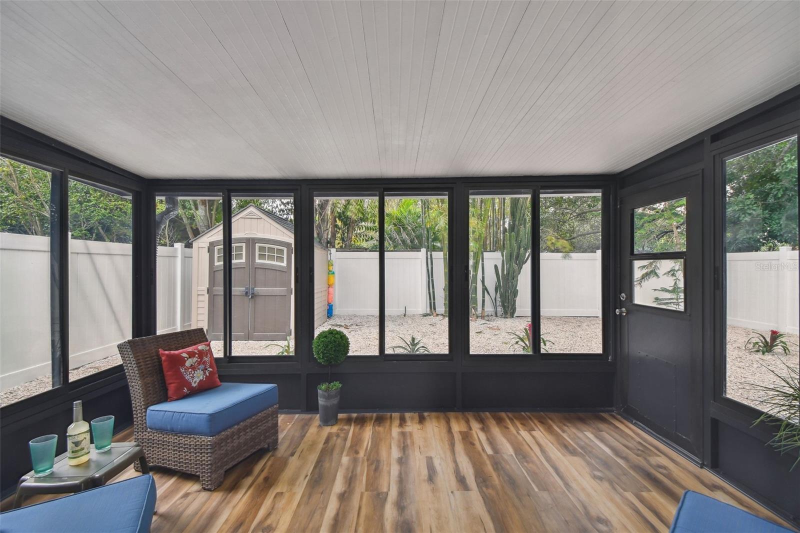 Image 31 of 51 For 2408 50th Street S