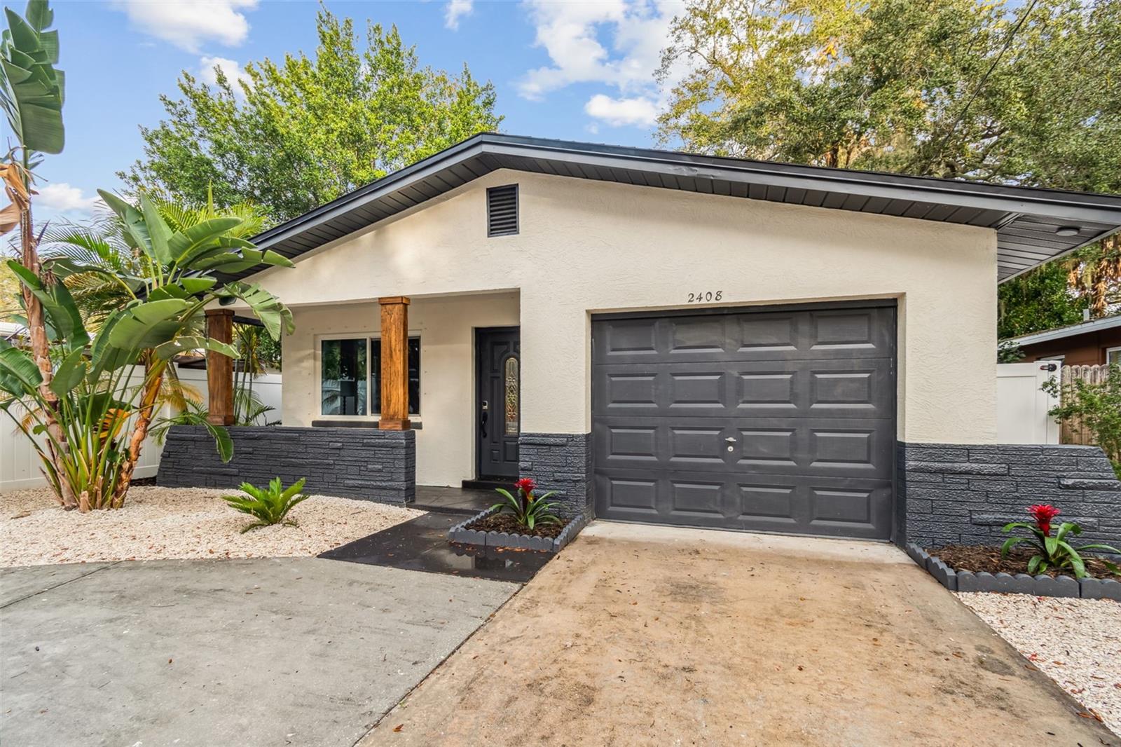 Image 4 of 51 For 2408 50th Street S