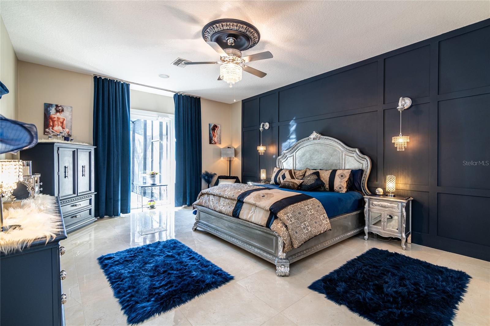 Image 16 of 31 For 21812 Carson Drive