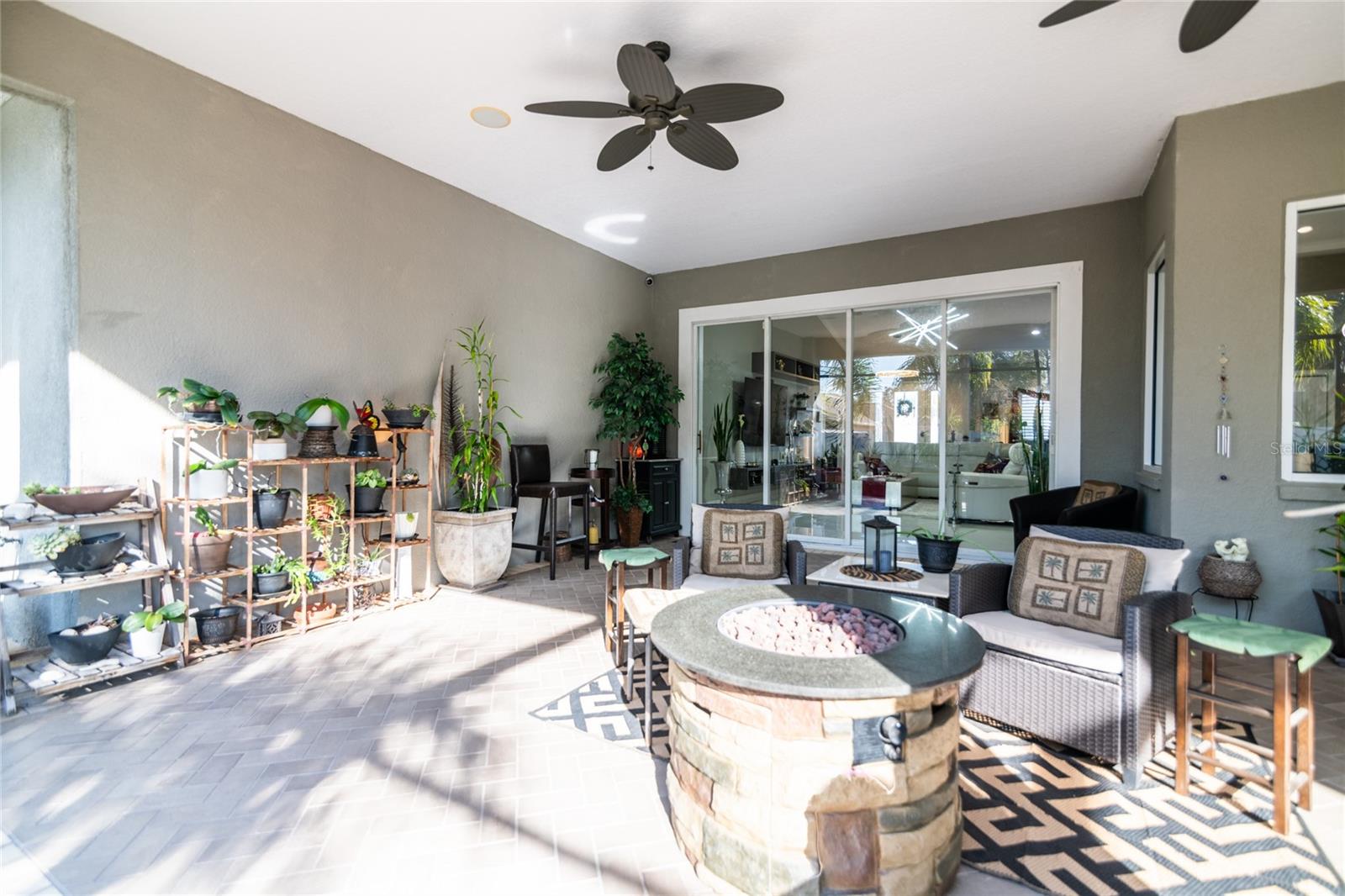 Image 29 of 31 For 21812 Carson Drive