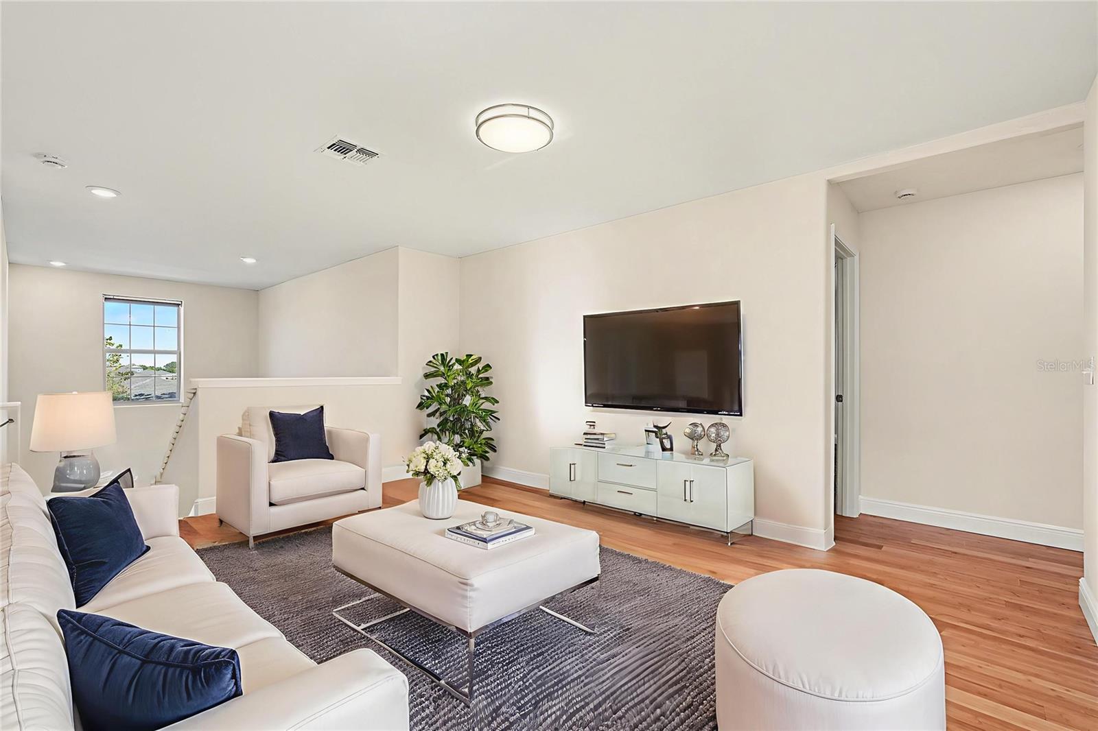 Image 14 of 66 For 15628 Spice Key Street