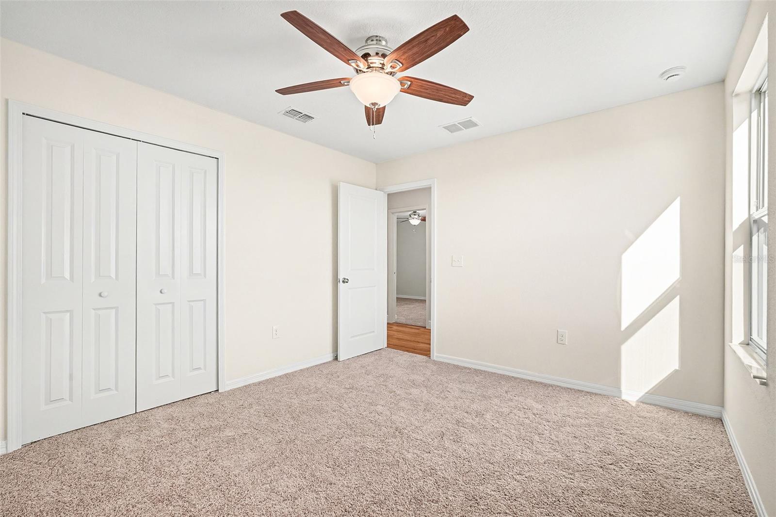 Image 26 of 66 For 15628 Spice Key Street