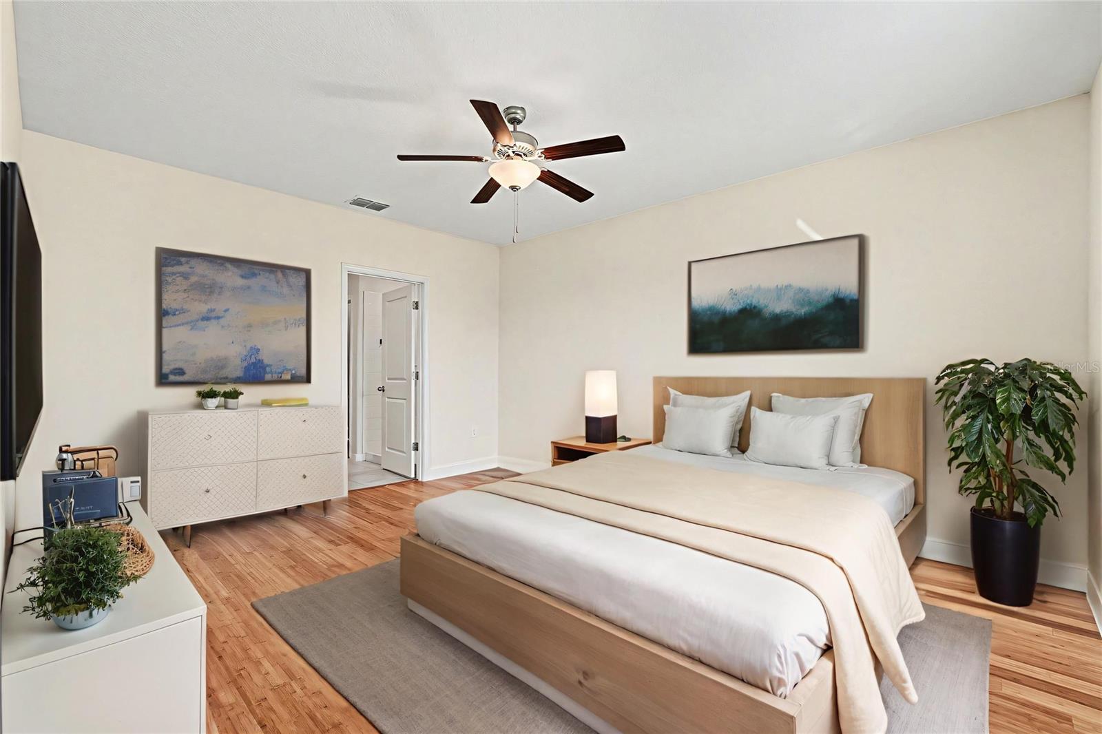 Image 31 of 66 For 15628 Spice Key Street