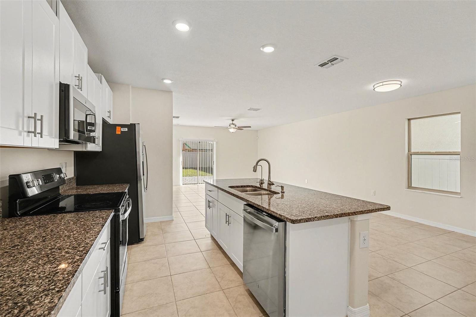 Image 9 of 66 For 15628 Spice Key Street