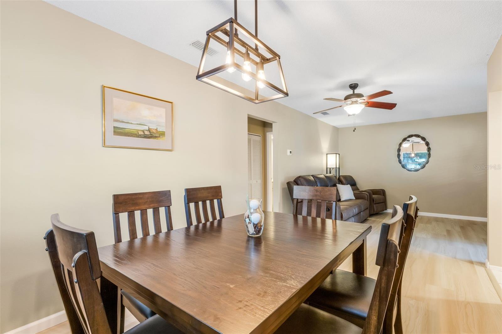 Image 12 of 81 For 3470 Maclaren Drive