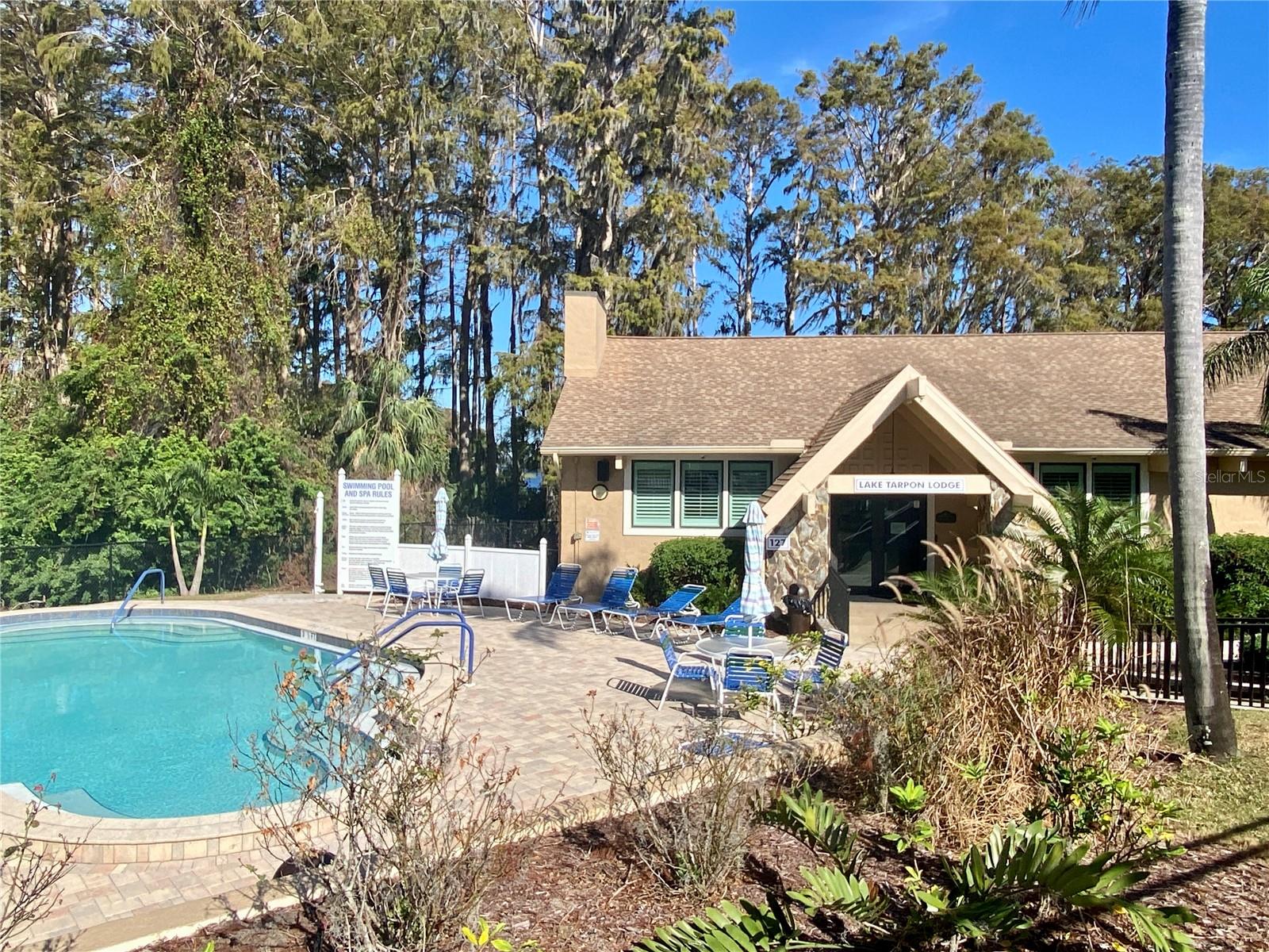 Image 60 of 81 For 3470 Maclaren Drive