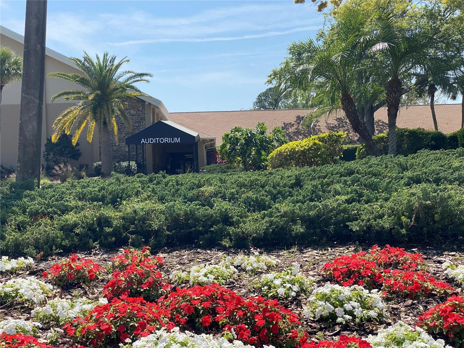 Image 73 of 81 For 3470 Maclaren Drive