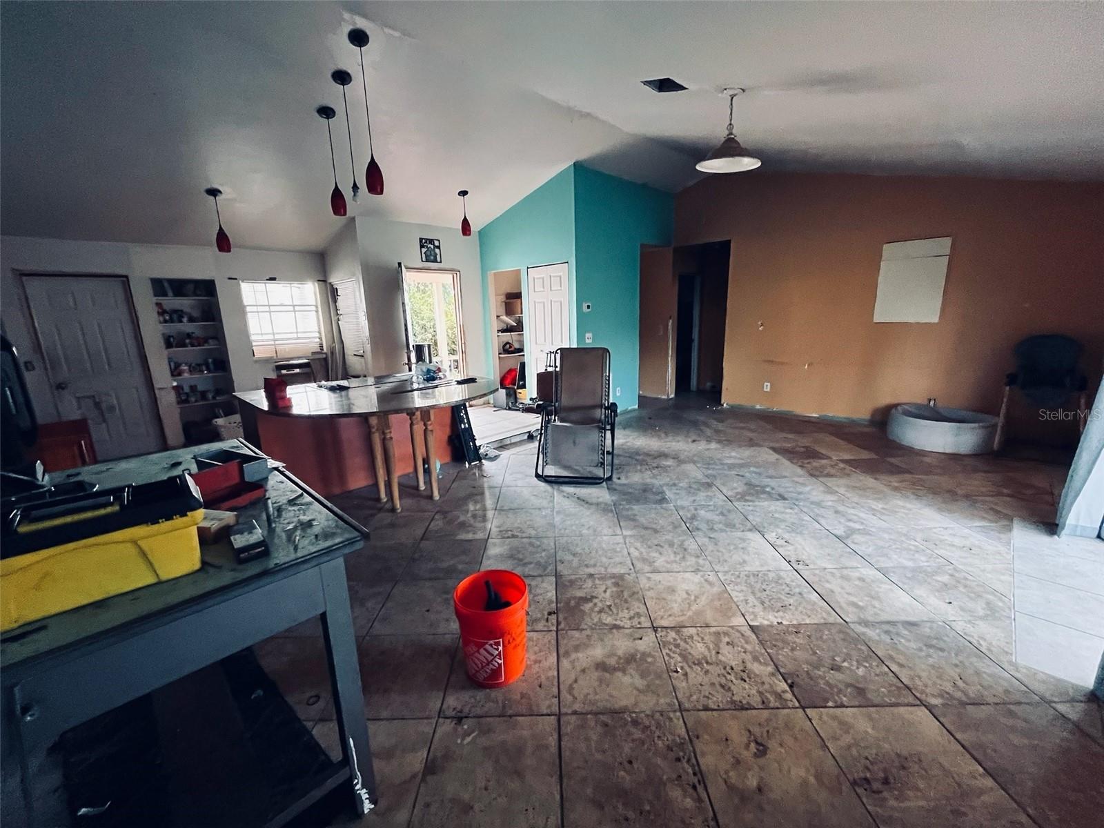 Image 17 of 39 For 2247 4th Street