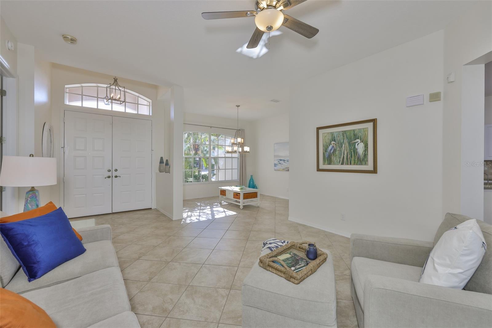 Image 10 of 67 For 2221 Platinum Drive