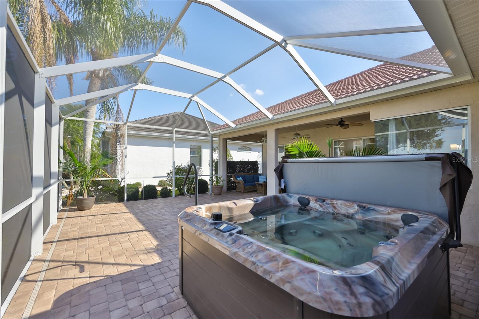 Image 34 of 67 For 2221 Platinum Drive