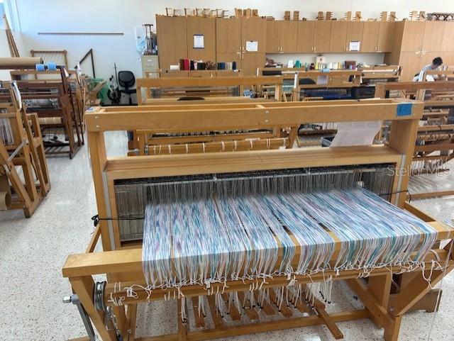 Image 50 of 67 For 2221 Platinum Drive