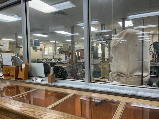 Image 52 of 67 For 2221 Platinum Drive